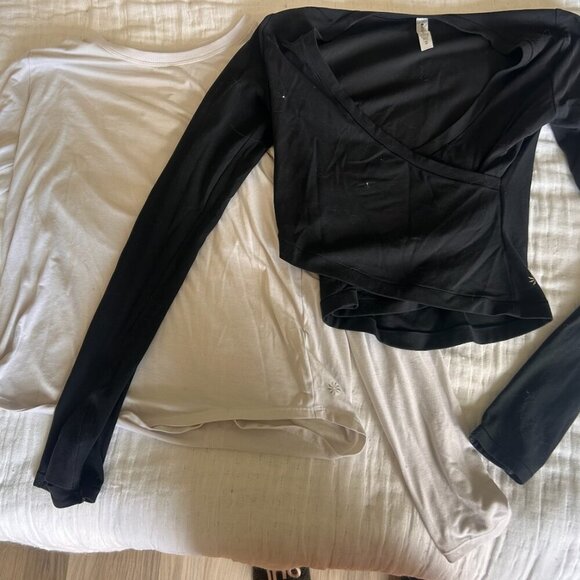 Athleta Tops - Two altheta long sleeve tops - XS